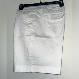 🎉Donating Soon 🎉New York & Company Women’s White Cotton Shorts | SZ 8